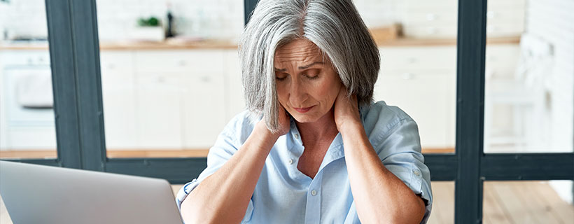 patient needing neck pain in need of shockwave therapy in San Diego